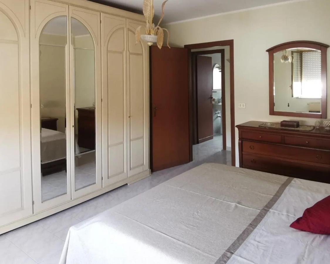 Lorenzo Guest Suite With Free Private Parking-- Cantieri Culturali Palermo Eksteriør bilde