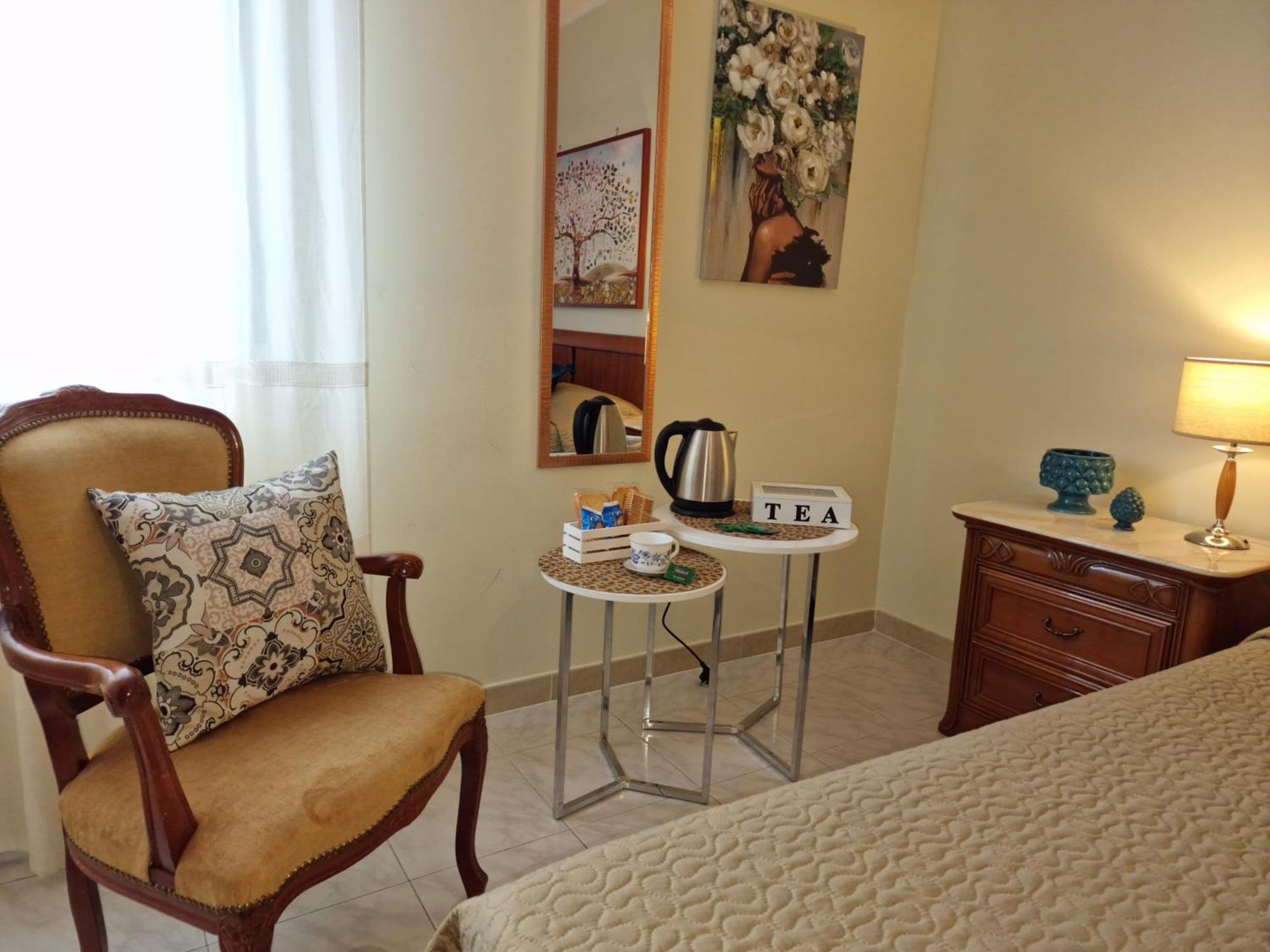 Lorenzo Guest Suite With Free Private Parking-- Cantieri Culturali Palermo Eksteriør bilde