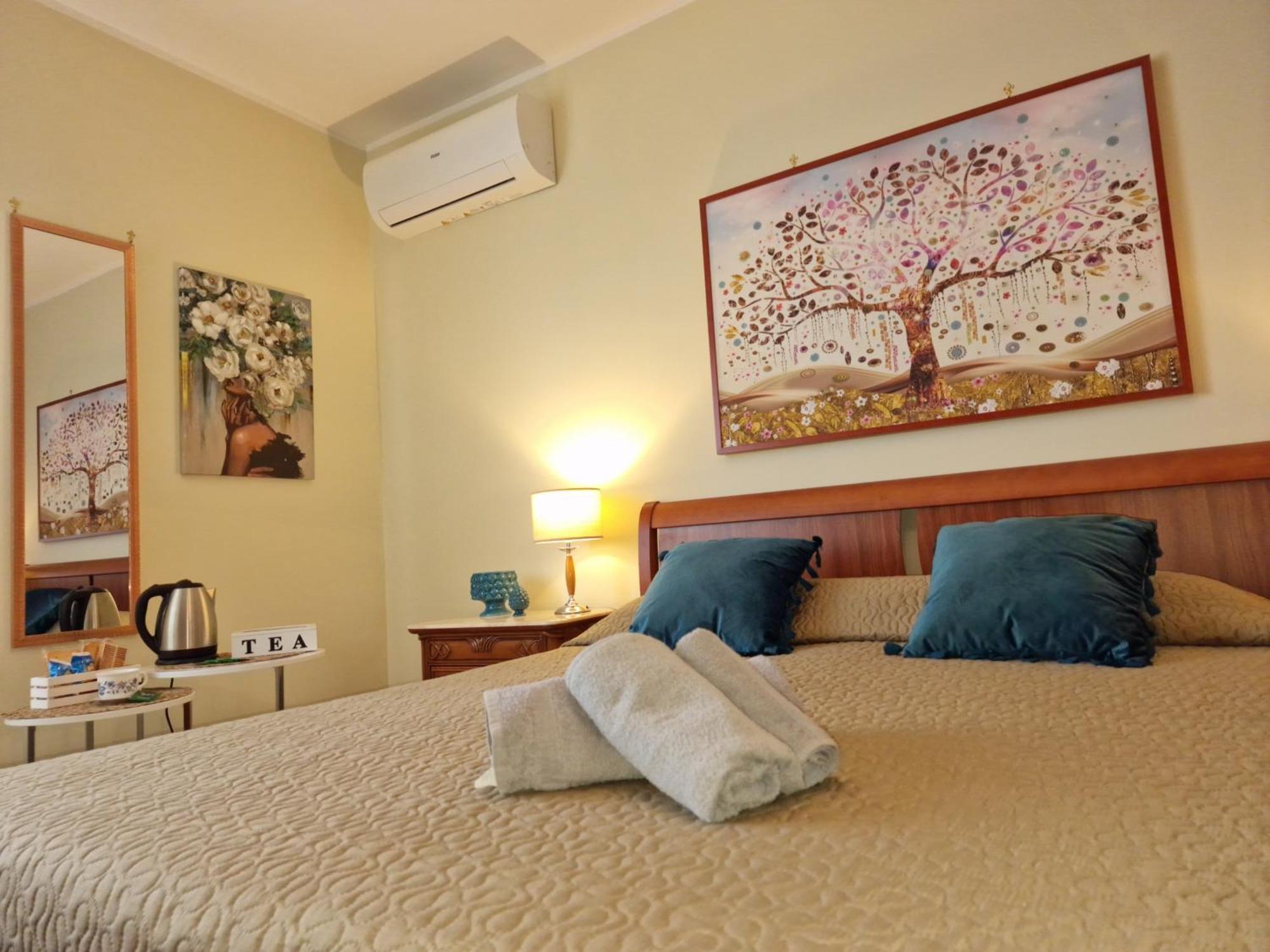 Lorenzo Guest Suite With Free Private Parking-- Cantieri Culturali Palermo Eksteriør bilde