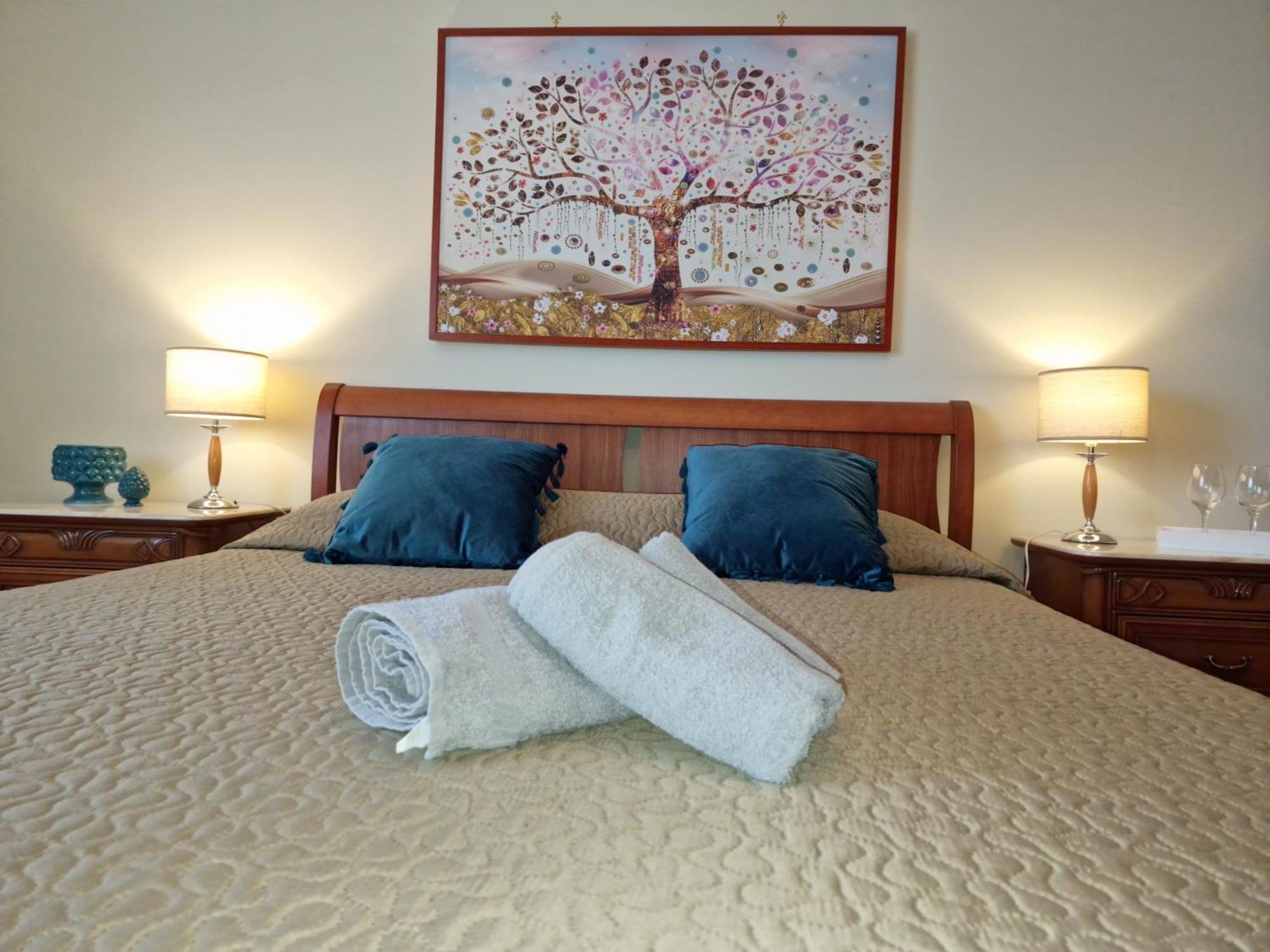 Lorenzo Guest Suite With Free Private Parking-- Cantieri Culturali Palermo Eksteriør bilde