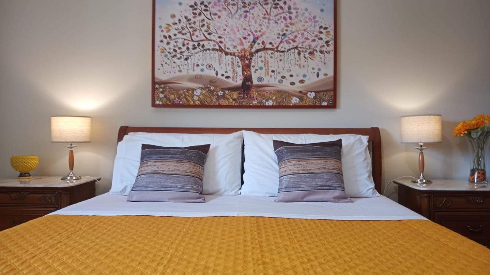 Lorenzo Guest Suite With Free Private Parking-- Cantieri Culturali Palermo Eksteriør bilde
