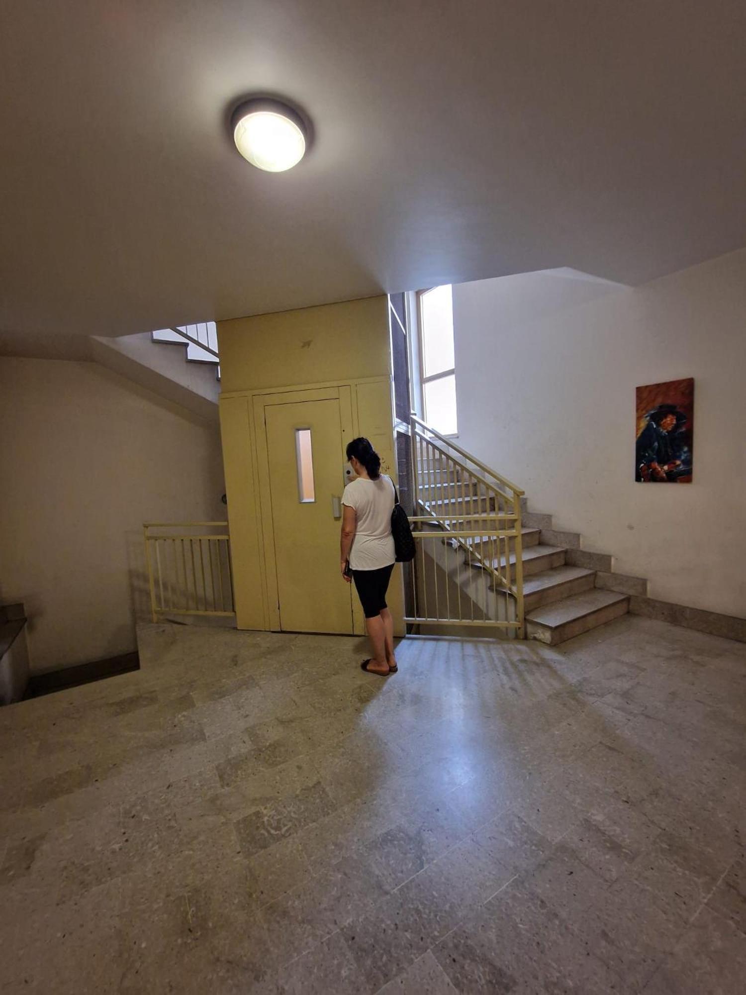 Lorenzo Guest Suite With Free Private Parking-- Cantieri Culturali Palermo Eksteriør bilde